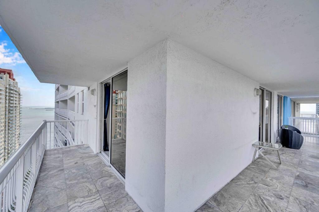 Iconic High Floor 3 Bedrooms In The Heart Of Маями Екстериор снимка