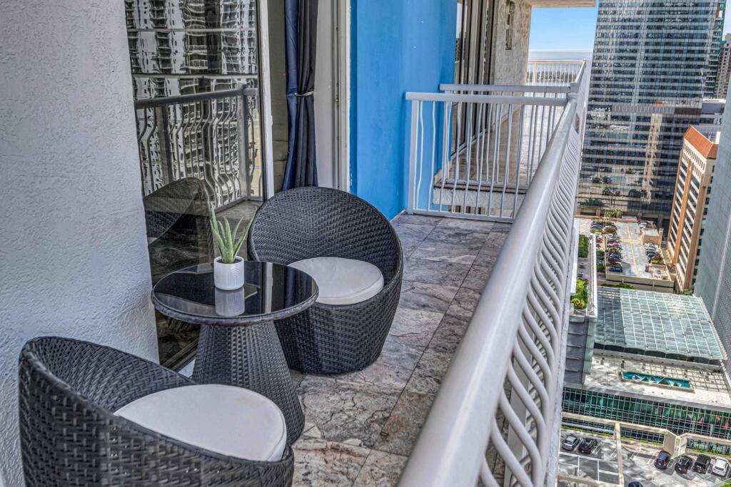 Iconic High Floor 3 Bedrooms In The Heart Of Маями Екстериор снимка